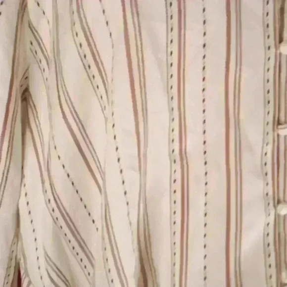 5/$25 ANA XXL CROP TIE TOP. Neutral TONE. - Picture 5 of 12